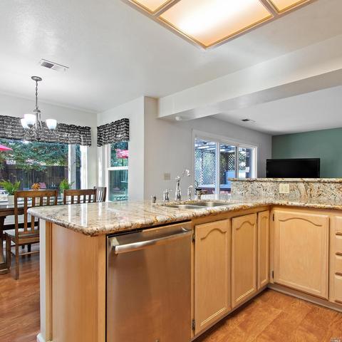 683 Windsor Dr, Benicia, CA 94510 photo 15