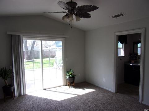 387 Weldon St, Redding, CA 96001 photo 29