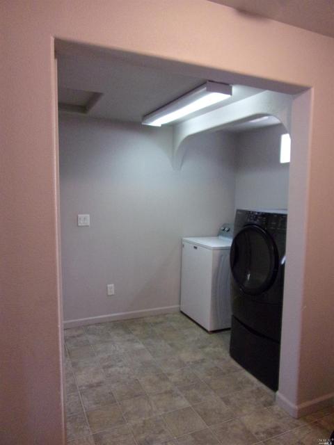 387 Weldon St, Redding, CA 96001 photo 24