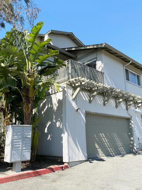 157 Whale Bone Ct, Vallejo, CA 94591 photo 1