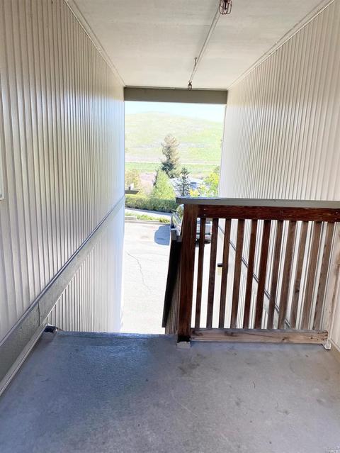 157 Whale Bone Ct, Vallejo, CA 94591 photo 23