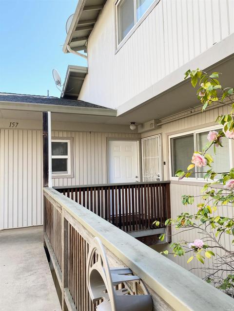 157 Whale Bone Ct, Vallejo, CA 94591 photo 3