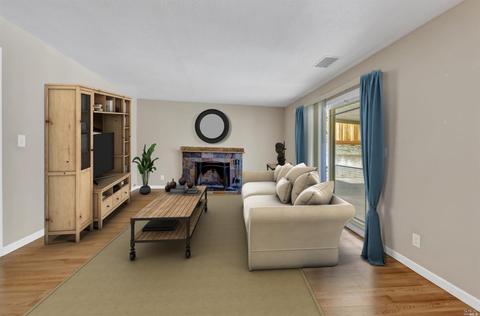 100 Stratford St, Vallejo, CA 94591 photo 3
