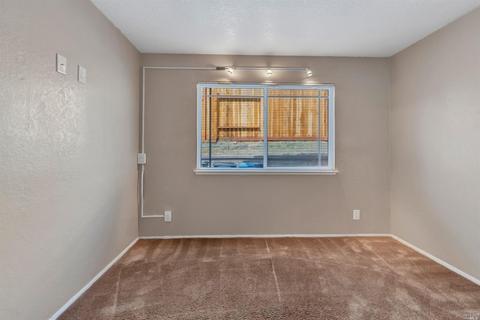 100 Stratford St, Vallejo, CA 94591 photo 32
