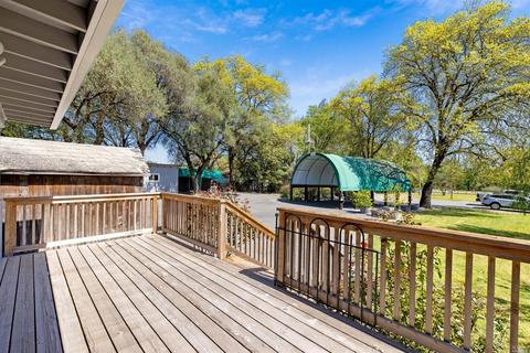 8779 Starr Rd, Windsor, CA 95492 photo 2