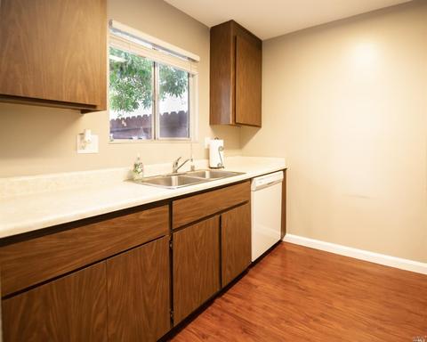 401 Eldridge Ave, Vacaville, CA 95688 photo 15