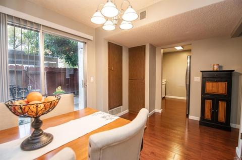 401 Eldridge Ave, Vacaville, CA 95688 photo 13