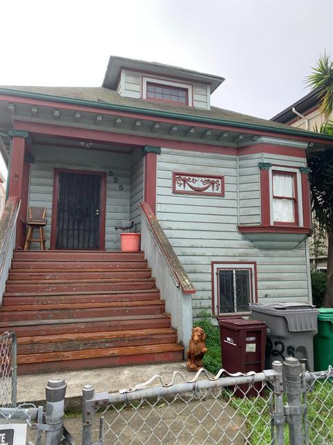 825 Mead Ave, Oakland, CA 94607 photo 1