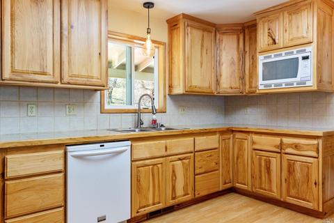 25592 Fairbanks Pl, Willits, CA 95490 photo 13