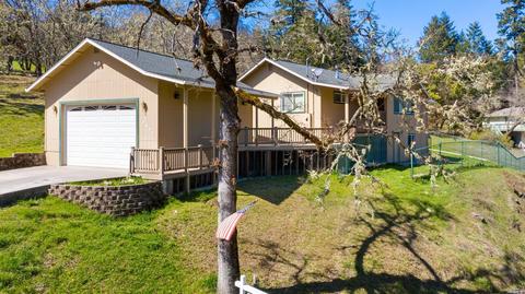 25592 Fairbanks Pl, Willits, CA 95490 photo 3
