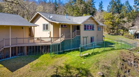 25592 Fairbanks Pl, Willits, CA 95490 photo 4