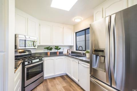 841 Natalie Dr, Windsor, CA 95492 photo 16