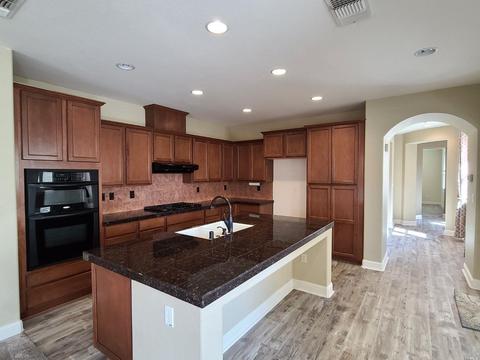 3085 Red Maple Ct, Vacaville, CA 95687 photo 3