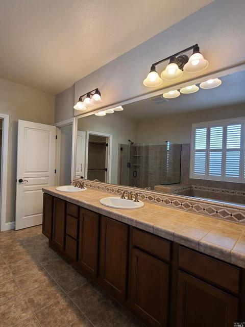 3085 Red Maple Ct, Vacaville, CA 95687 photo 13