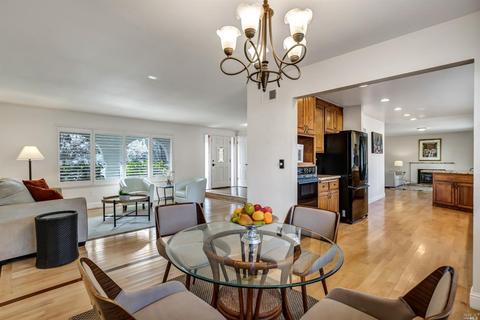 2371 Edgewater Dr, Napa, CA 94558 photo 9