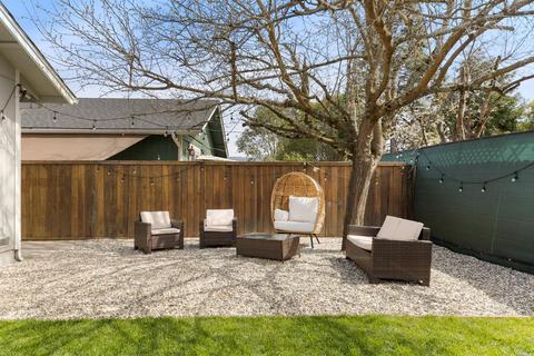 517 Empire Dr, Ukiah, CA 95482 photo 21