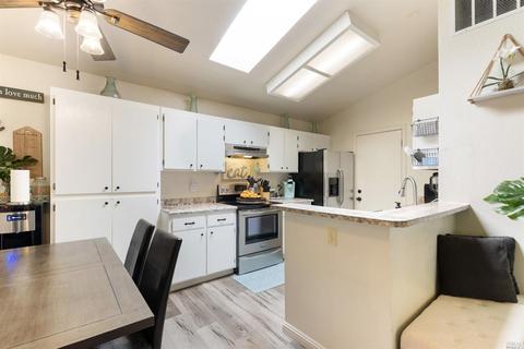 517 Empire Dr, Ukiah, CA 95482 photo 10