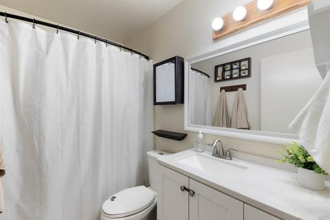 517 Empire Dr, Ukiah, CA 95482 photo 14