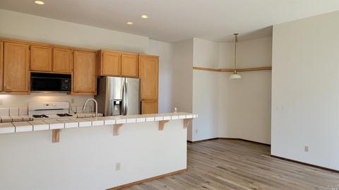 773 Miramonte St, Windsor, CA 95492 photo 3