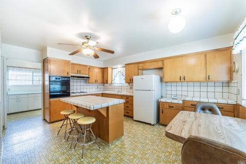 518 Elder St, Vacaville, CA 95688 photo 7