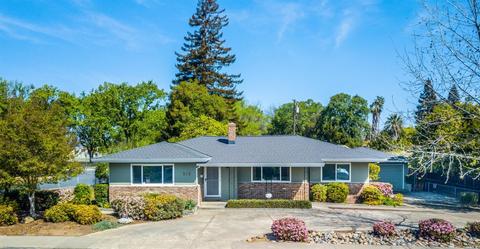 518 Elder St, Vacaville, CA 95688 photo 1