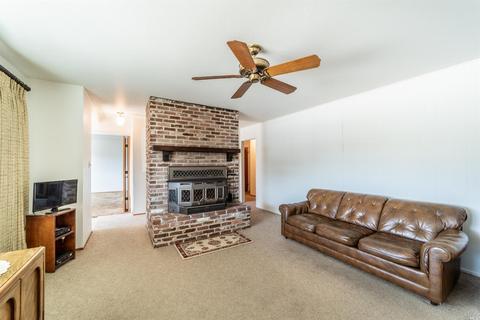 518 Elder St, Vacaville, CA 95688 photo 5