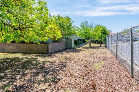 518 Elder St, Vacaville, CA 95688 photo 25