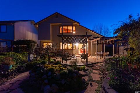 112 Los Robles Ave, Windsor, CA 95492 photo 48