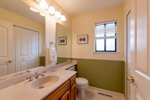 112 Los Robles Ave, Windsor, CA 95492 photo 19