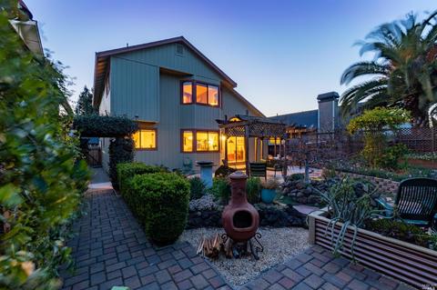 112 Los Robles Ave, Windsor, CA 95492 photo 47