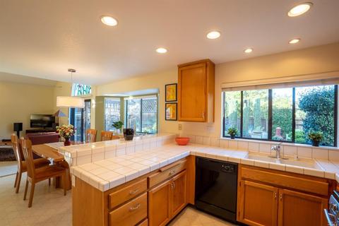 112 Los Robles Ave, Windsor, CA 95492 photo 24