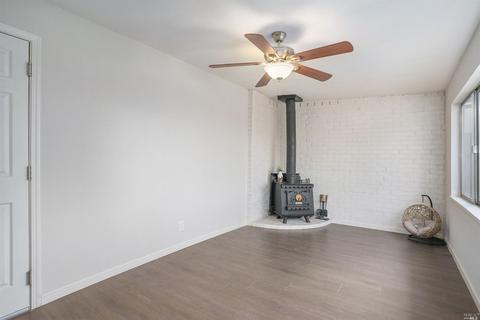 187 Grape St, Vacaville, CA 95688 photo 11