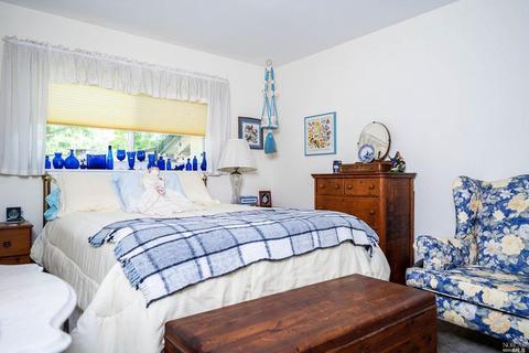 212 Bergwall Way, Vallejo, CA 94591 photo 8