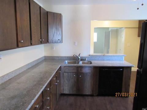 742 Indiana St, Vallejo, CA 94590 photo 4