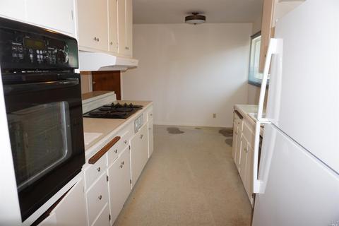 143 Kit Carson Way, Vallejo, CA 94589 photo 4