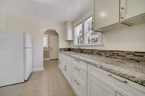 314 Capitol St, Vallejo, CA 94590 photo 9