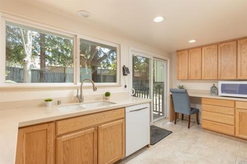 2123 Parrish Dr, Santa Rosa, CA 95404 photo 5