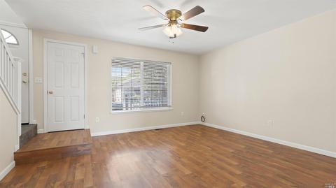 323 Edith St, Petaluma, CA 94952 photo 6