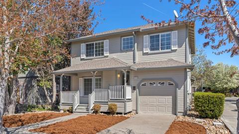 323 Edith St, Petaluma, CA 94952 photo 2