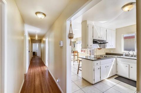 1016 Ohio St, Vallejo, CA 94590 photo 6