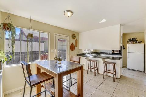 1016 Ohio St, Vallejo, CA 94590 photo 10