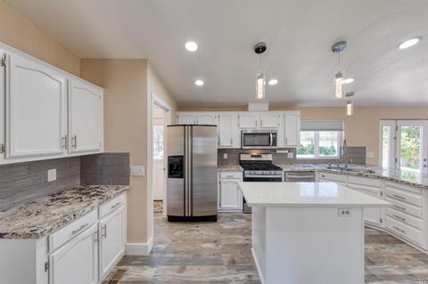 3080 S State St, Ukiah, CA 95482 photo 2