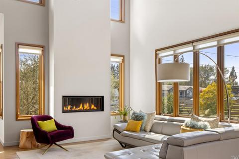 521 Badger St, Healdsburg, CA 95448 photo 4