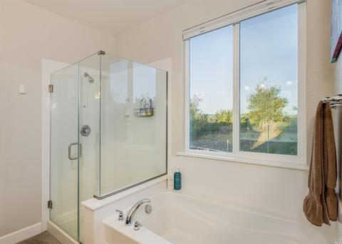 352 Jacquelyn Ln, Petaluma, CA 94952 photo 17