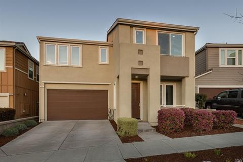 352 Jacquelyn Ln, Petaluma, CA 94952 photo 1