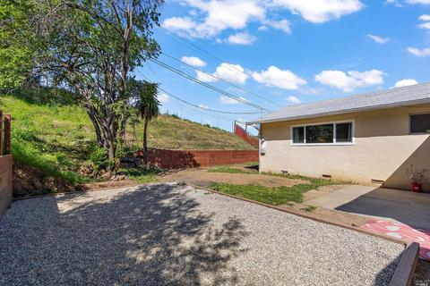 455 Del Sur St, Vallejo, CA 94591 photo 28