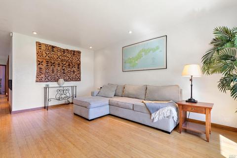 455 Del Sur St, Vallejo, CA 94591 photo 9