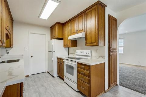 727 Elmwood Ave, Vallejo, CA 94591 photo 17