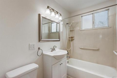 727 Elmwood Ave, Vallejo, CA 94591 photo 25