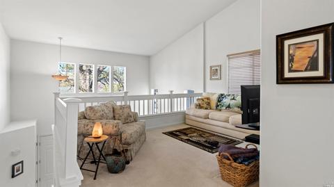376 E School St, Cotati, CA 94931 photo 16